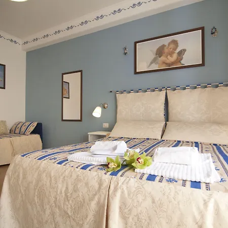 Гостевой дом Domus Prati 3*